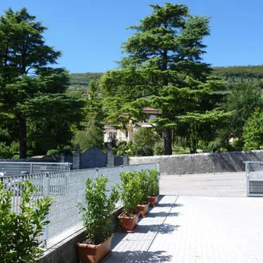 La Scuola